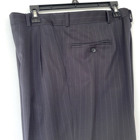 Geoffrey Beene, Black, Pin Striped Suit - Picture 7 of 8